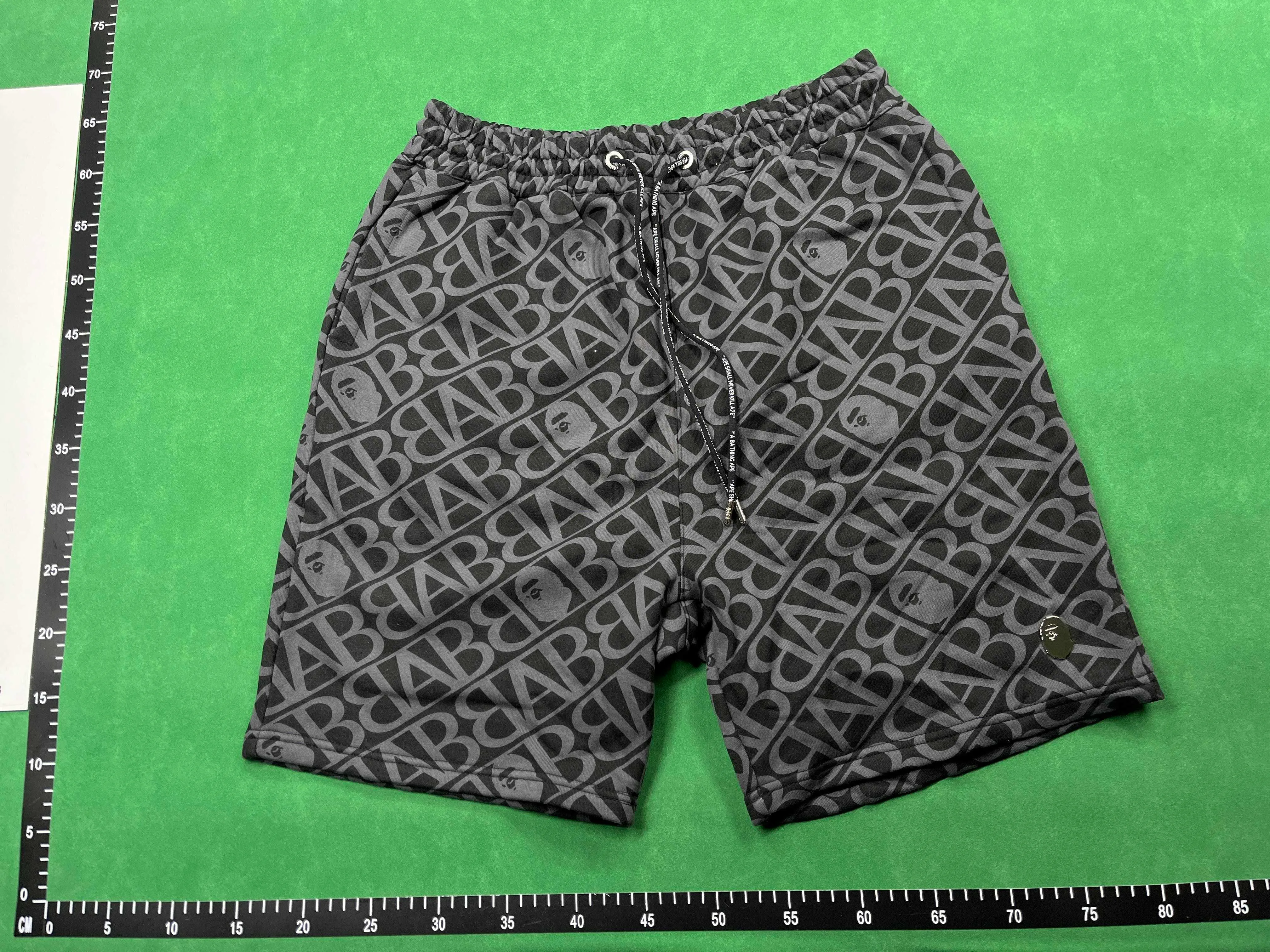 bape shorts thumbnail 4