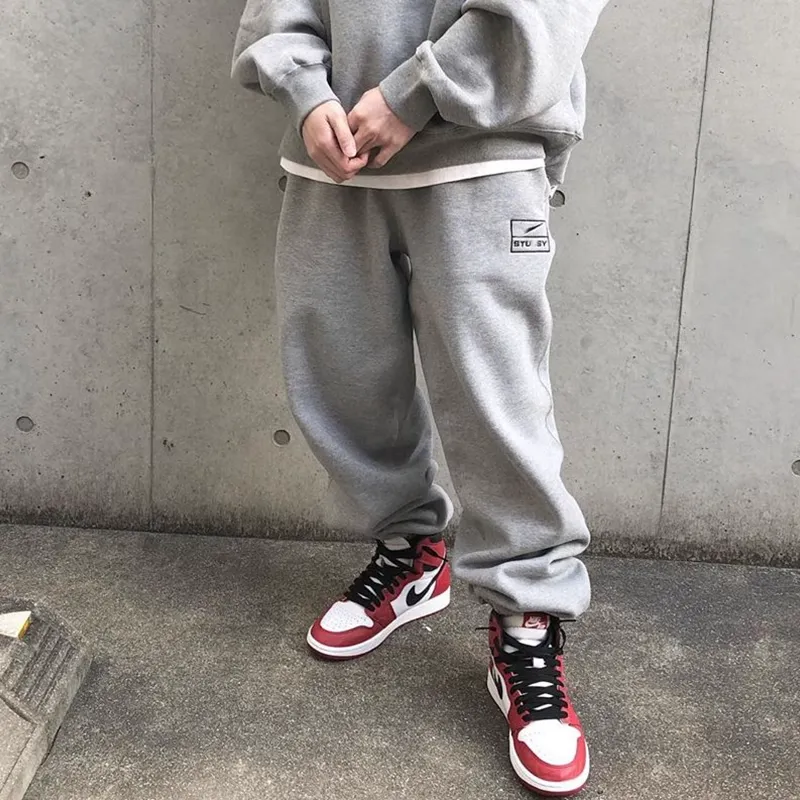 Pantaloni stussy - Image 1