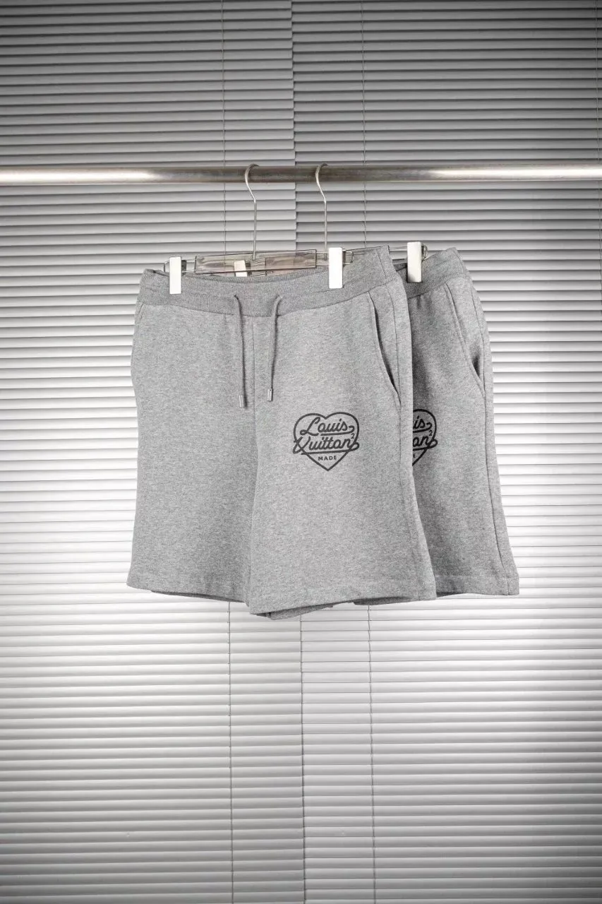 LV SHORTS GREY - Image 1