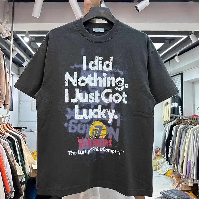 VETEMENTS T-SHIRT - Image 1