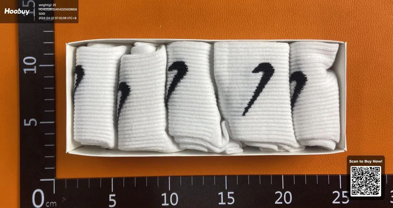 Nike socks - Image 1