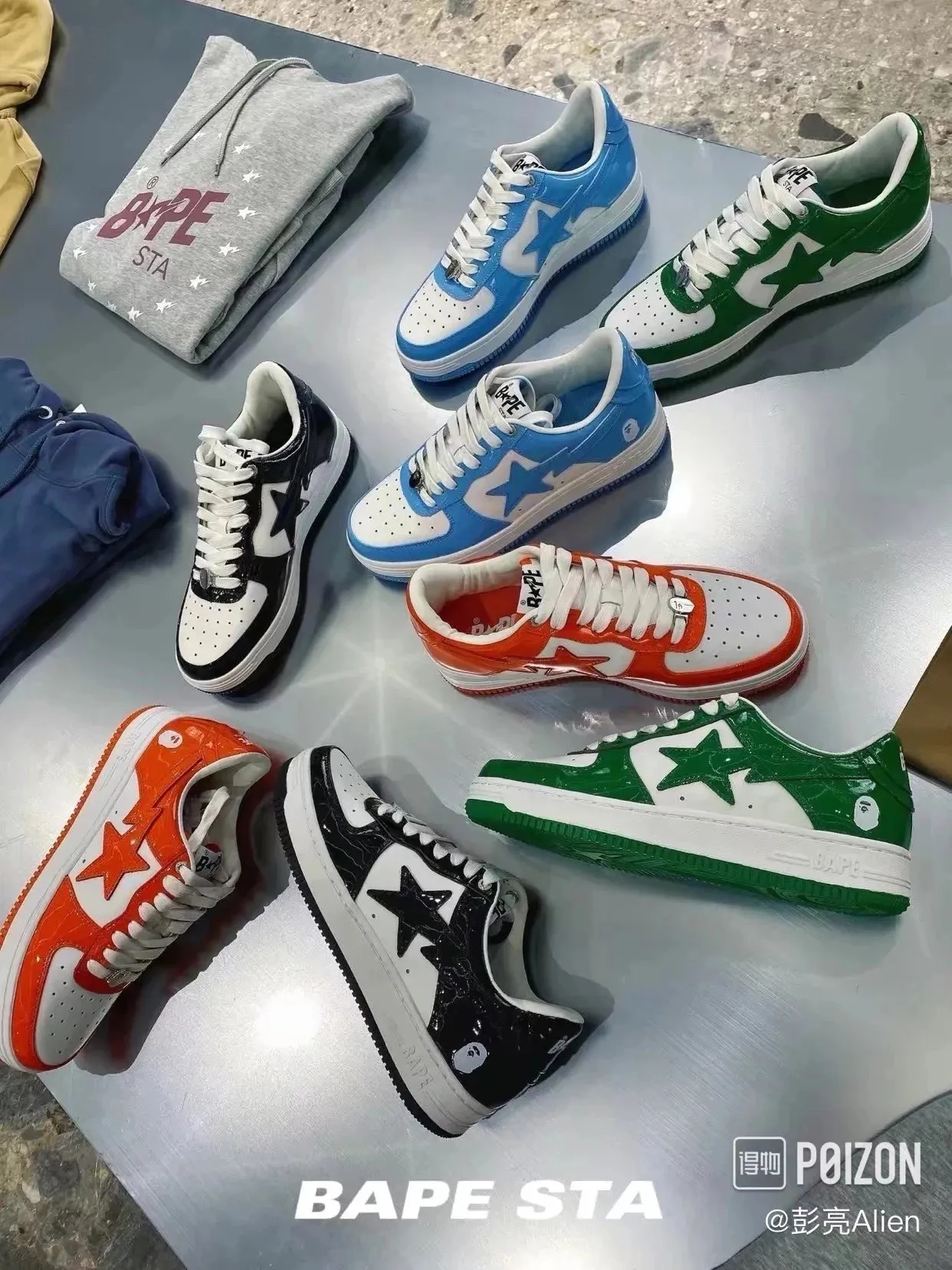 BAPESTA PATIKE - Image 1