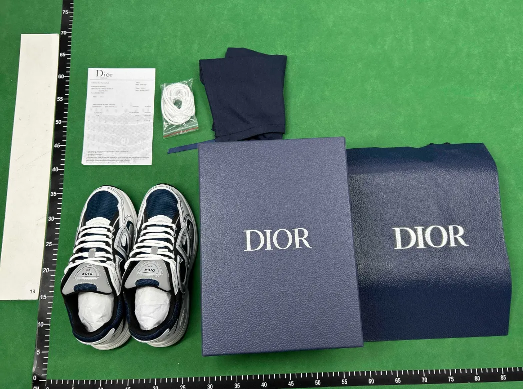 Dior B30 28 Colorways thumbnail 2