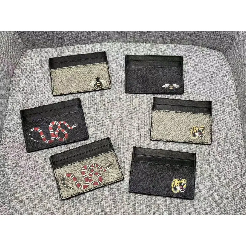 gucci key holder thumbnail 2